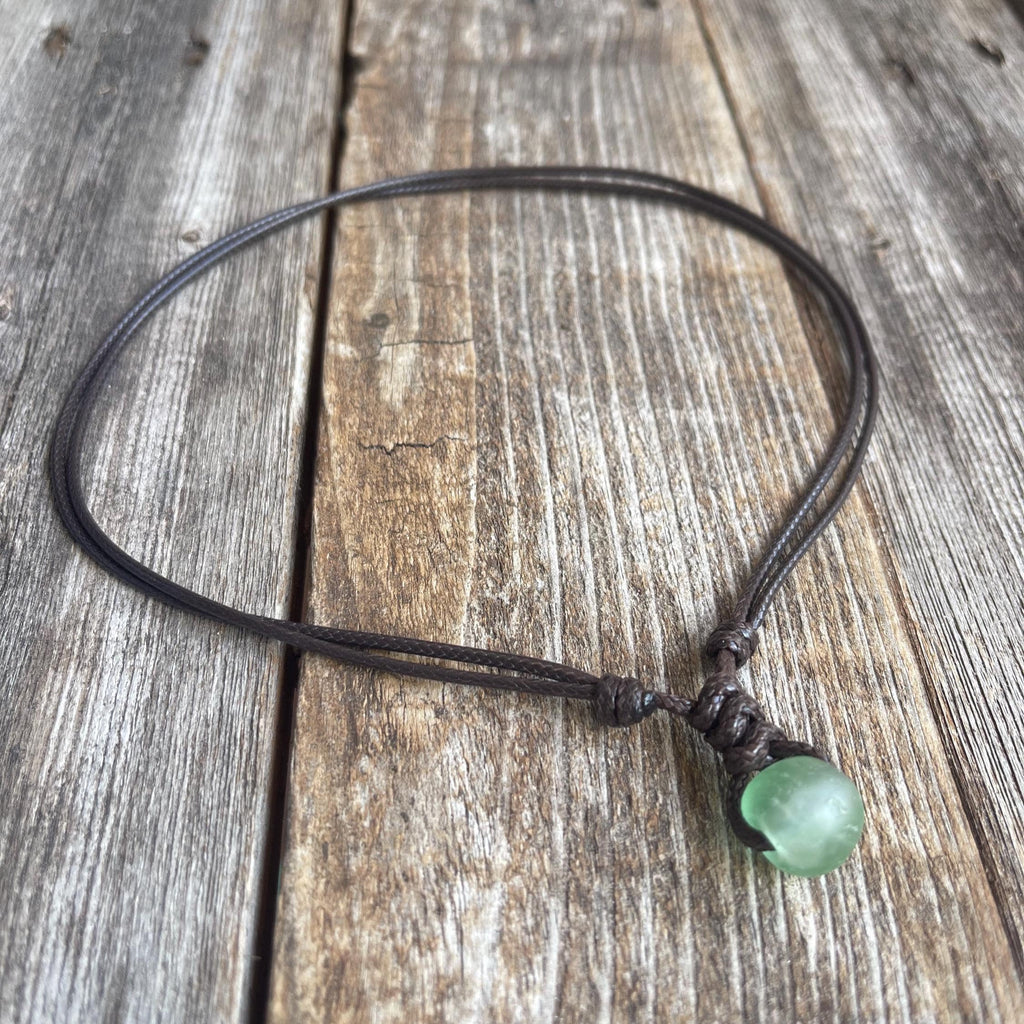 Surfer Choker Green Seaglass Beach Necklace by Fanfarria