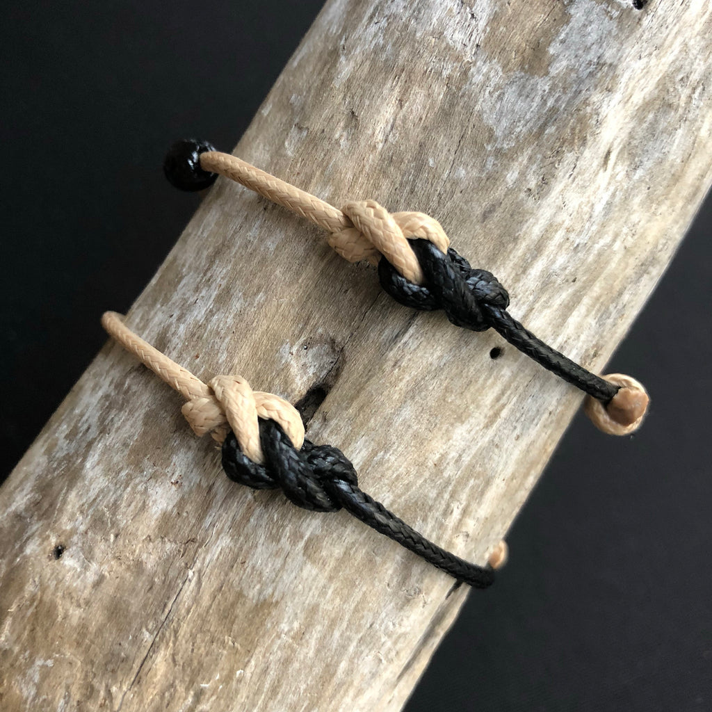 Eternity Knot, Couples Bracelets, Black and Natural Waxed Cord Bracelets, His and hers Bracelets, Waterproof, Adjustable WC001548