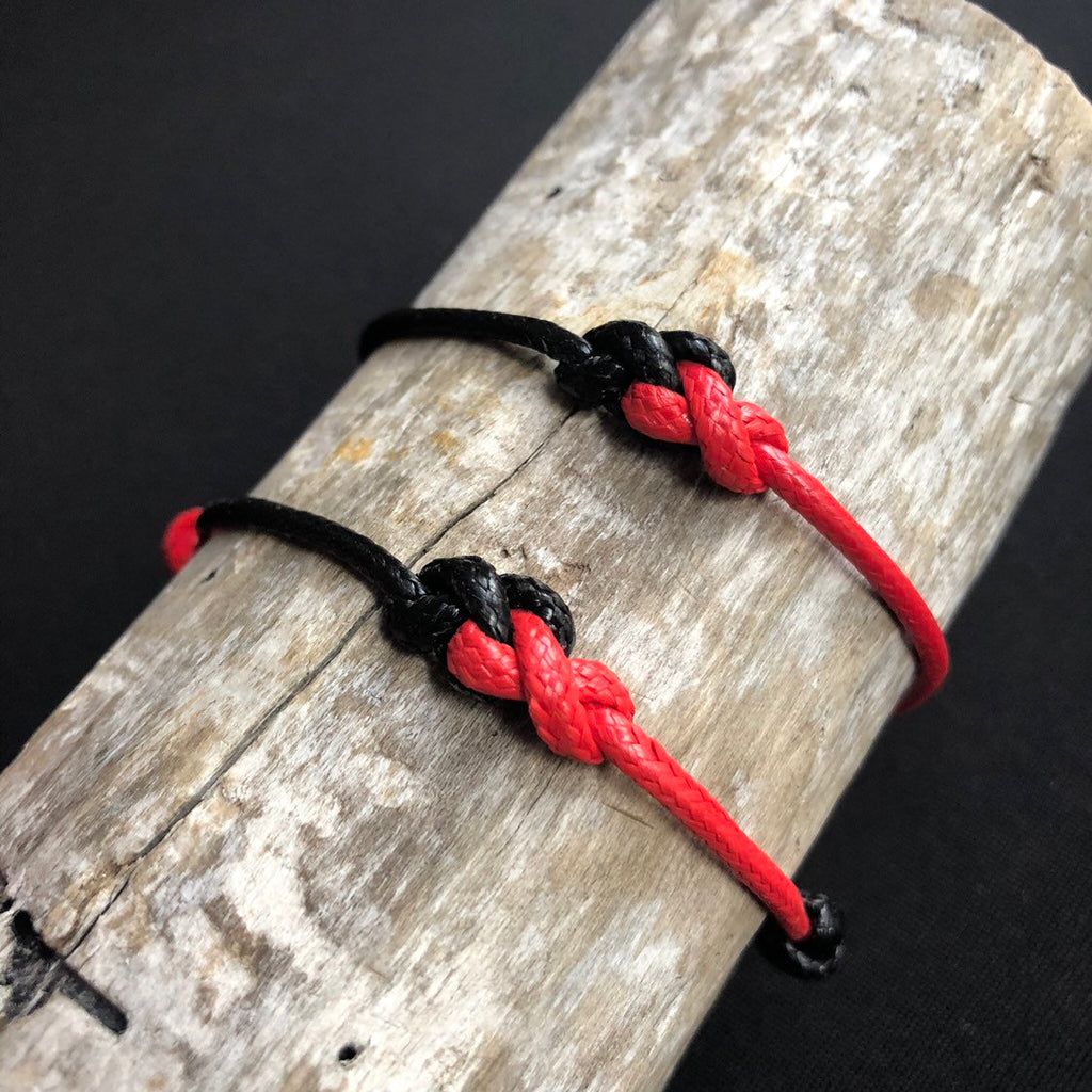 Eternity Knot Black and Red Couples Bracelets - Fanfarria Handmade Jewelry