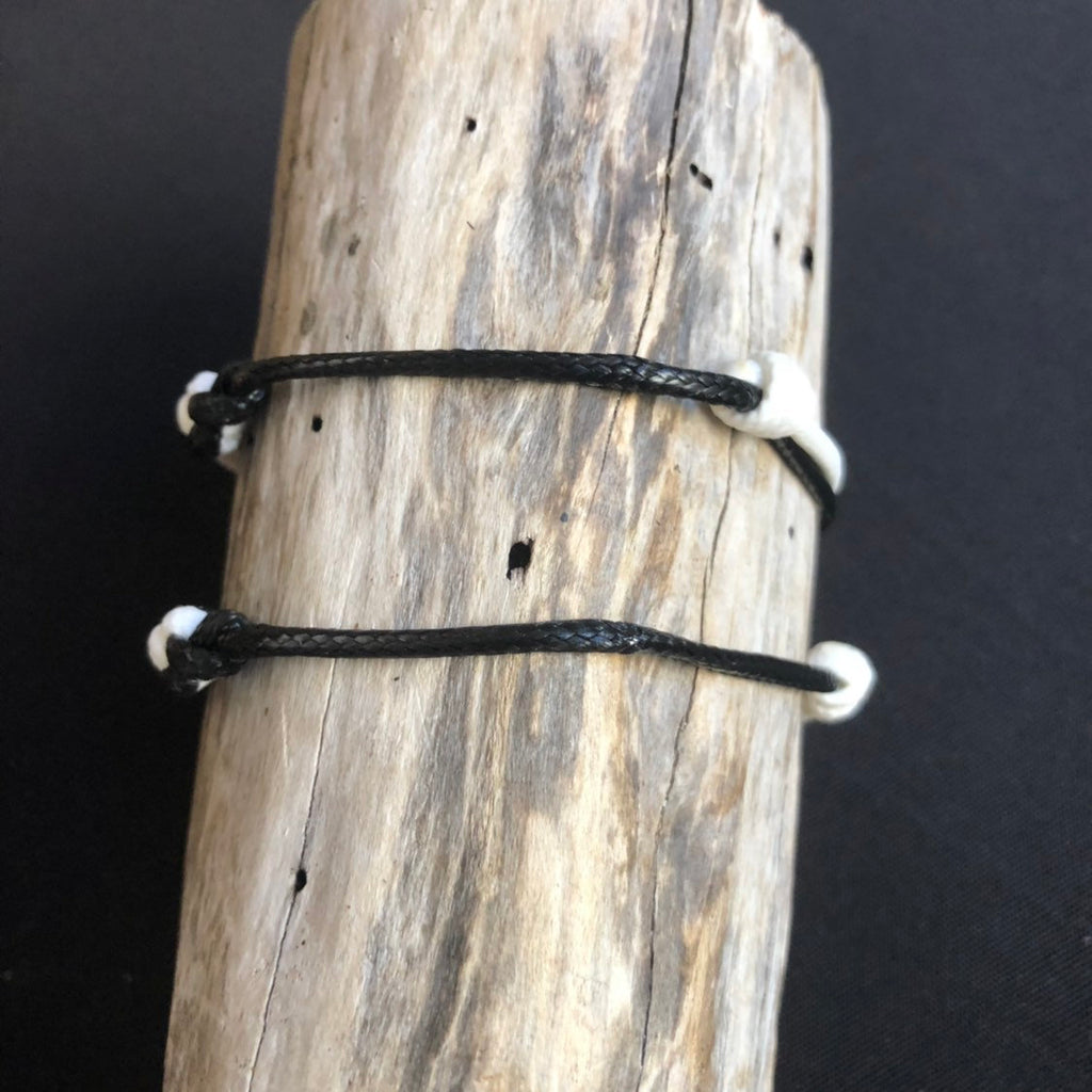 Eternity Knot Black and White Couple Bracelets - Fanfarria Handmade Jewelry