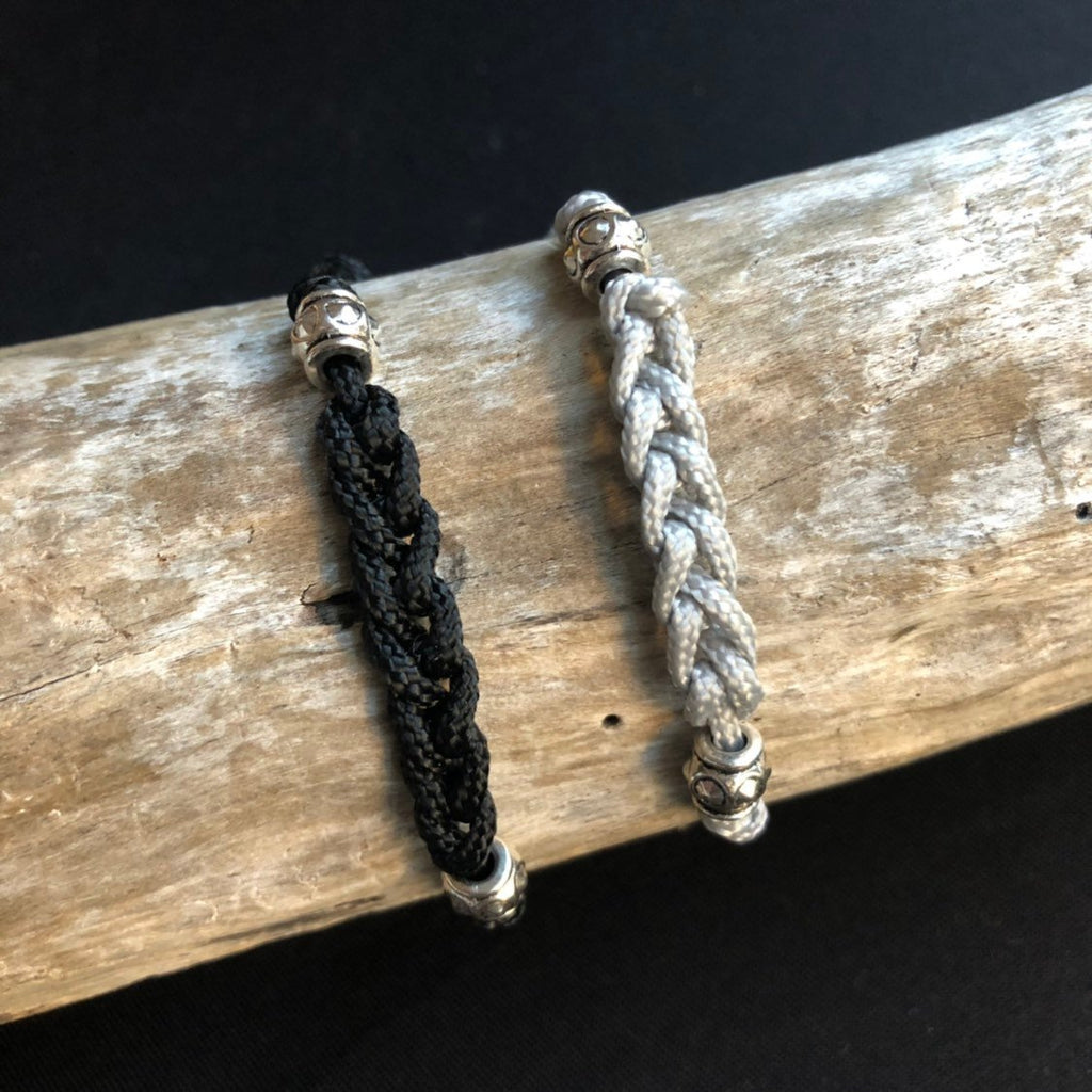 Black and Gray Braided Couple Bracelets - Fanfarria Handmade Jewelry