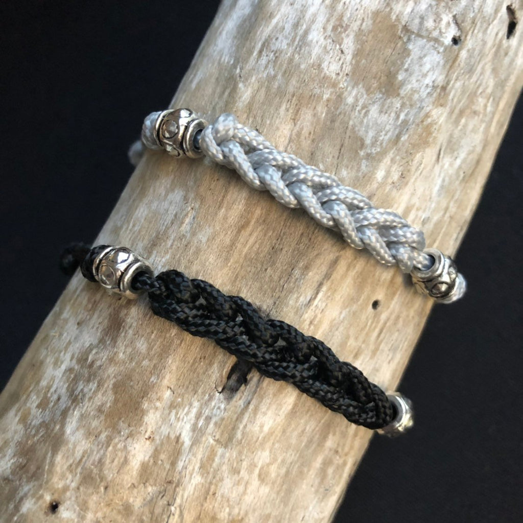 Black and Gray Braided Couple Bracelets - Fanfarria Handmade Jewelry