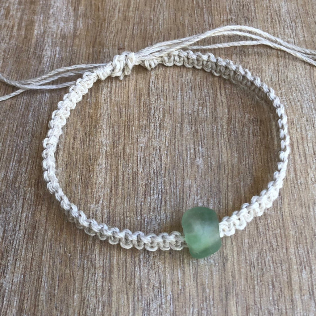 Green Sea Glass Bead Hemp Anklet - Fanfarria Handmade Jewelry