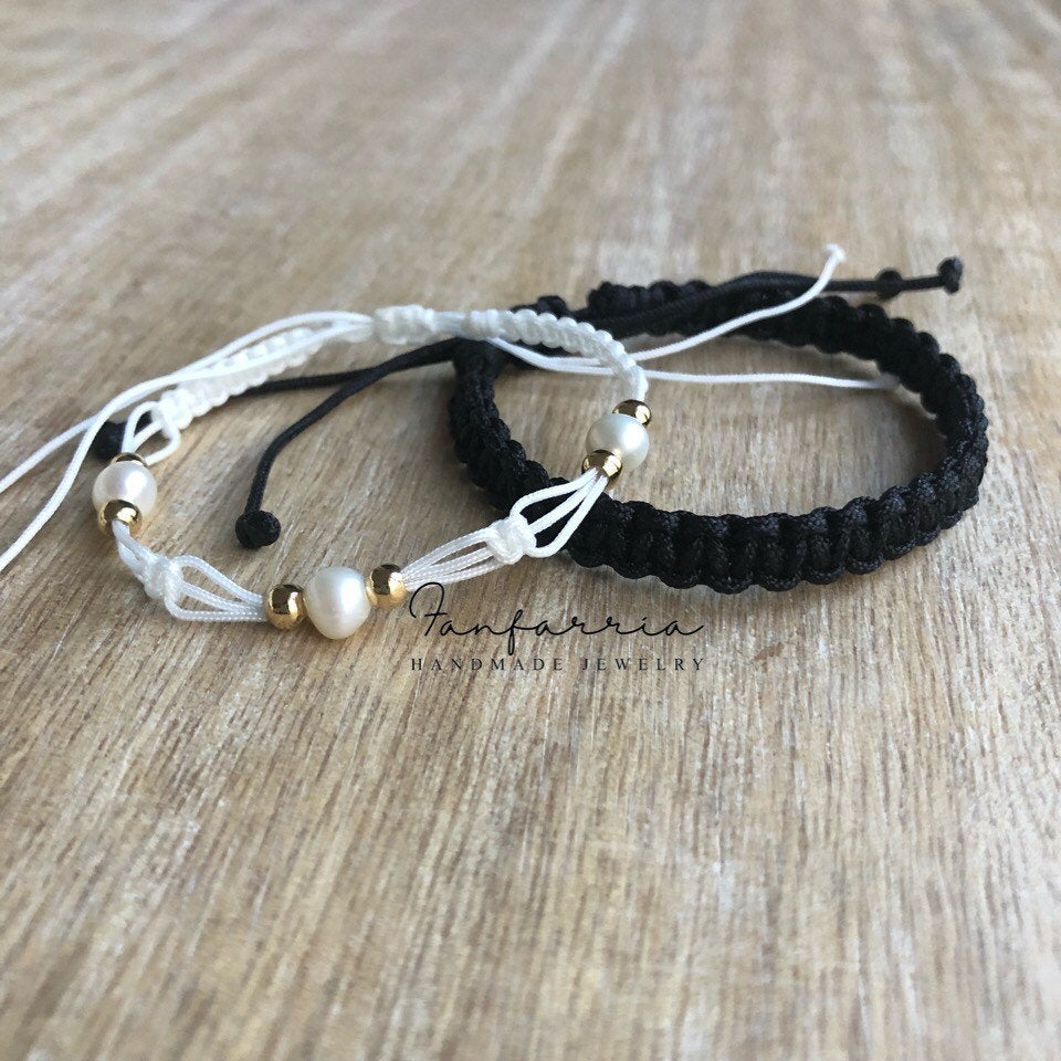 Clearwater II White Pearl Couple Bracelets - Fanfarria Handmade Jewelry