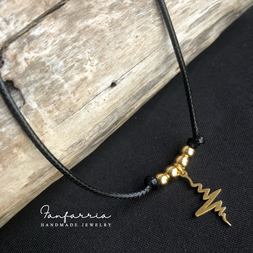 Gold Heartbeat Black Choker - Fanfarria Handmade Jewelry