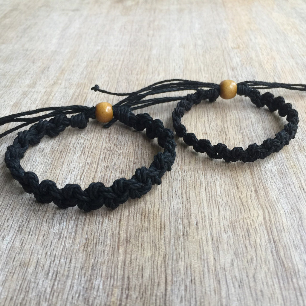 Shell Key Couples Black Hemp Bracelets - Fanfarria Handmade Jewelry